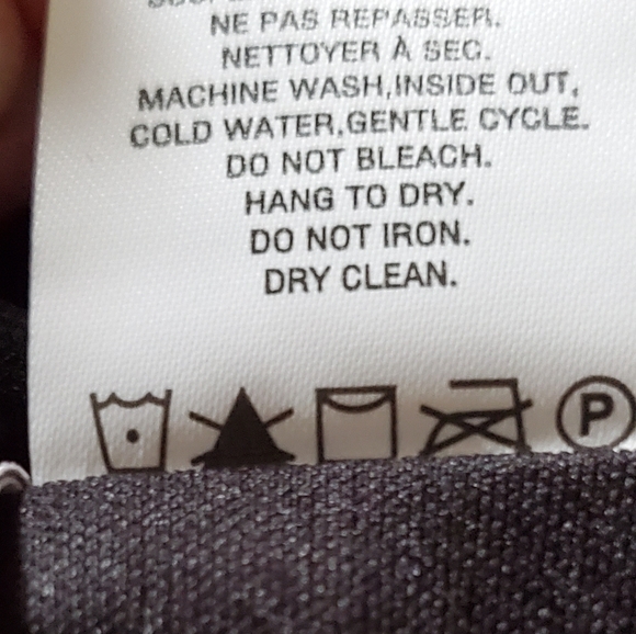 Black pleated Skirt - Picture 8 of 9